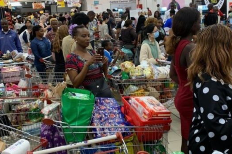 Kenyans Slash Household Spending as Fuel and Transport Costs Rise Sharply – Report