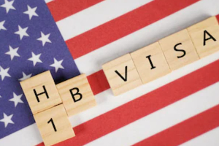 US Moves to Raise H-1B Minimum Salaries by About 30% for Foreign Workers