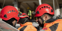 Shortages of Equipment Aggravate Desperation in Venezuela's Earthquake Rescue Efforts