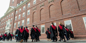 Trump Administration Considers $100,000 OPT Fee for International Students